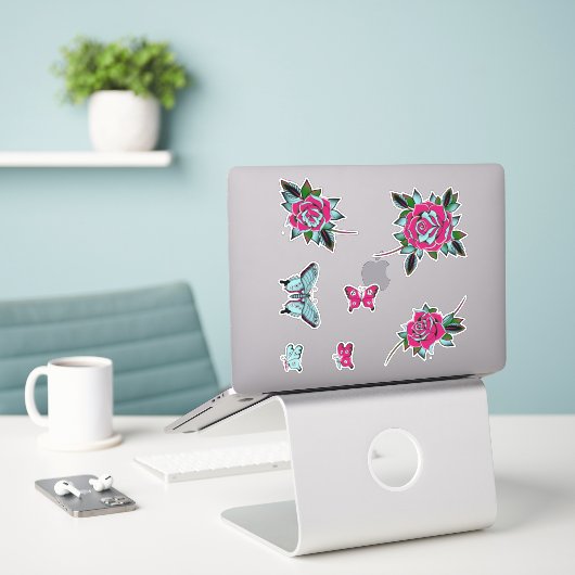 Roze Blauw Tattoo Rozen Vlinders Sticker (Laptop op bureau)