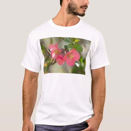 Roze bloeiende kweepgloed t-shirt (Voorkant)
