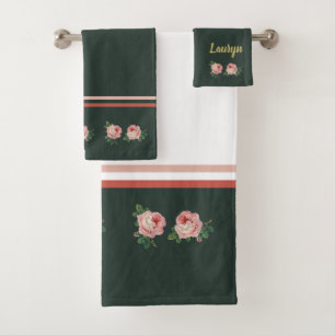 Roze bloem en bladeren op donkergroen bad handdoek