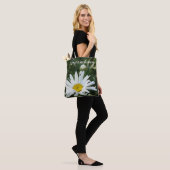 Roze bloem gepersonaliseerd met naam bruid & datum tote bag (Op model)