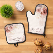 Roze Bloem Script Terracotta gepersonaliseerd Ovenwant & Pannenlap Set (Top down)
