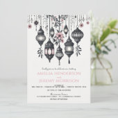 Roze Bloemen en Lantaarns QR Code Bruiloft Kaart (Staand voorkant)