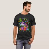 roze bloemen klap unicorn Merry Kerstmis T-shirt (Voorkant volledig)