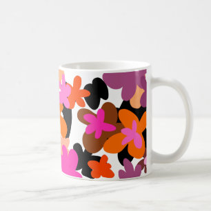 Roze bloempatroon koffiemok