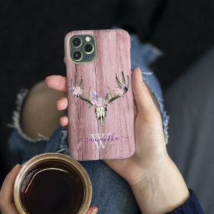 Roze Boho Deer Skull Floral Monogram Chic iPhone 13 Pro Max Hoesje