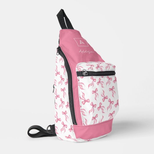 Roze boog patroon monogram gepersonaliseerd sling bag (Linkerhoek)