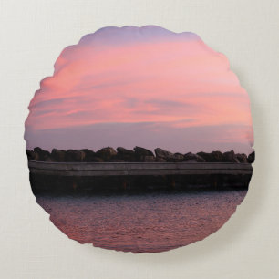 Roze Caribische Zonsondergang Boven Rustige Zee 1 Rond Kussen