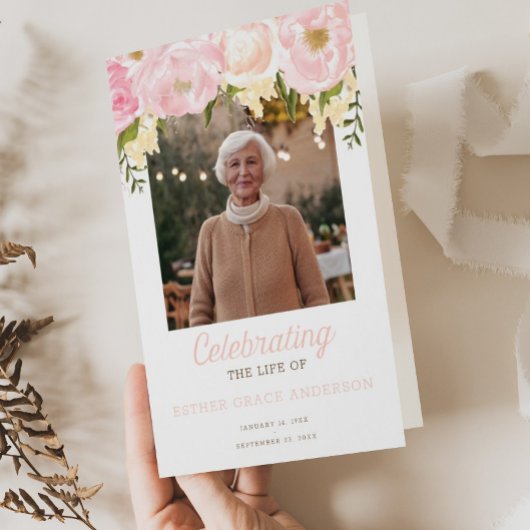 Roze Celebratie van het Leven Vouwbaar Rouwprogram Flyer