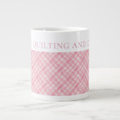 ROZE CHECK QUILT Grote witte Mok + tekst (Voorkant)
