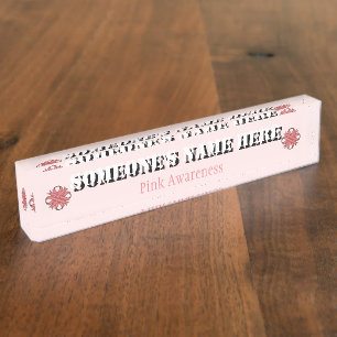 Roze Clover Ribbon van Kenneth Yoncich Naambordje