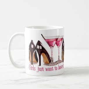 Roze cocktail en stilettos koffiemok