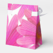 Roze Daisies Floral Daisy Elegant Spring Favor Bedankdoosjes (Achterkant)