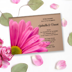 Roze Daisy over uitnodiging van de Tan Engagement 