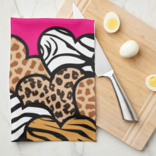 Roze dierlijke drukharten voor meisjes met een naa theedoek (Quarter Fold)