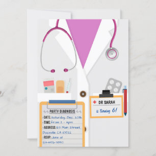 Roze Doctor Scrubs Birthday Party Invitation Kaart