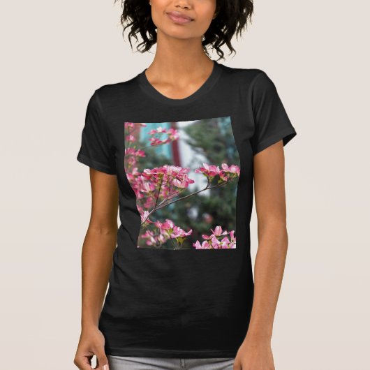 Roze Dogwood T-shirt (Voorkant)