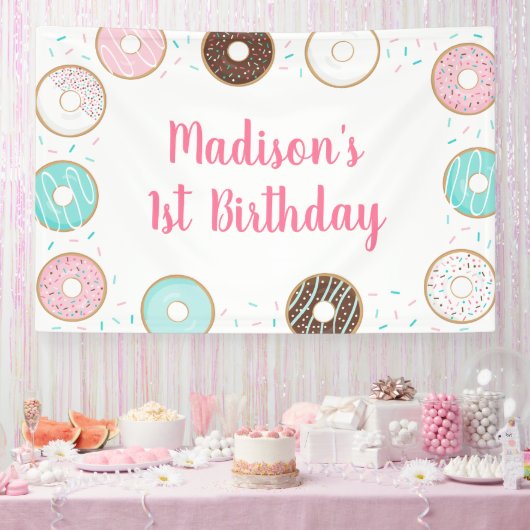 Roze Donut Sprinkles Birthday Spandoek (Feest)