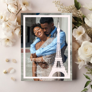 Roze Eiffel Tower Foto slaat de datum aankondiging