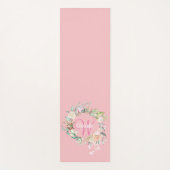 Roze  Elegant Script Monogram Rozen Floral Yogamat (Voorkant)