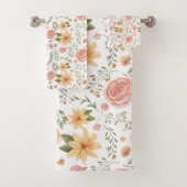 Roze Elegant Wildflower Roos Pattern Bad Handdoek (Insitu)