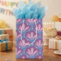 Roze en blauwe geschilderde bloemen met stippen