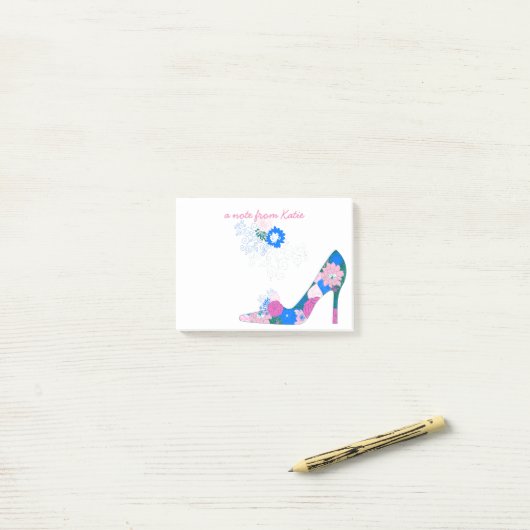 Roze en blauwe ventilatorschoen post-it® notes (Op bureau)