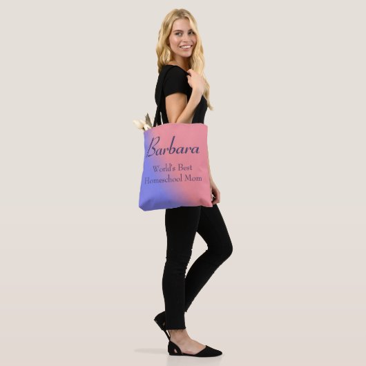 Roze en Blauwe Wereld beste Homeschool Mam Tote Bag (Op model)