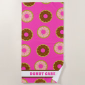 Roze en Chocolade Sprinkled Donut Care Roze Strandlaken (Voorkant)