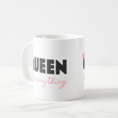 Roze en donkergrijze koningin van alles in het tek koffiemok (Voorkant links)