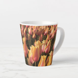 roze en gele tulpen latte mok
