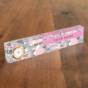 Roze en grijze camouflage personaliseer je naam naambordje