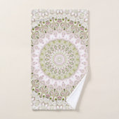 Roze en Groene Bloemen Mandala Patroon Ontwerp Bad Handdoek (Handdoek)