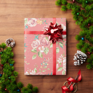 Roze en groene bloemen ontwerp inpakpapier