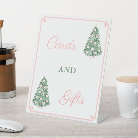 Roze en groene kerstboomkaarten en cadeautjes reclamebord met voetstuk (Insitu)