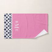 Roze en Navy Trellis Monogram Bad Handdoek (Handdoek)
