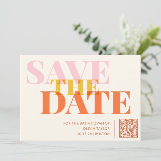 Roze en oranje retro moderne Bat Mitzvah QR-code Save The Date (Staand voorkant)