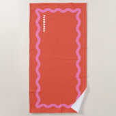 Roze en Oranje Squiggle met Tekst Strandlaken (Voorkant)