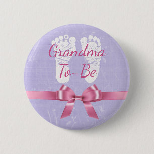 Roze en Paarse grootmoeder als Baby shower Button