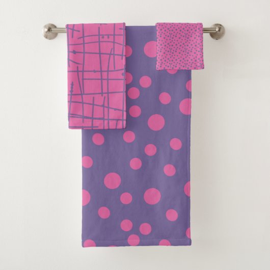 Roze en Paarse stippen en raster Bad Handdoek (Insitu)