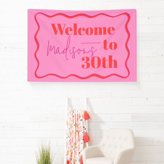 Roze en rode golvende rand 30e verjaardag spandoek (Insitu)