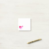 Roze en rode waterverf pop valentijn post-it® notes (Op bureau)