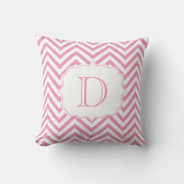 Roze en Wit Chevron Patroon Monogram Kussen (Voorkant)