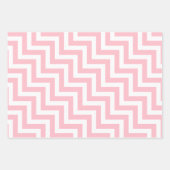 Roze en Wit Verschillende Maten Diagonale Chevron Inpakpapier Vel (Voorkant 2)