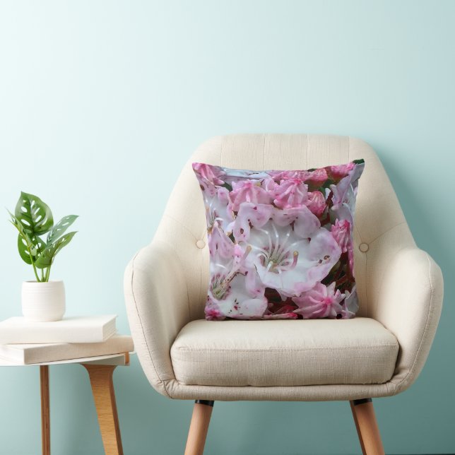 Roze en witte bergLaurel Flowers Kussen (Stoel)