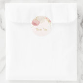 Roze en witte bloemen gouden bruiloft ronde sticker (Tas)