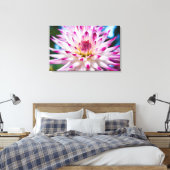 Roze en Witte Dahlia Canvas Afdruk (Insitu (Slaapkamer))