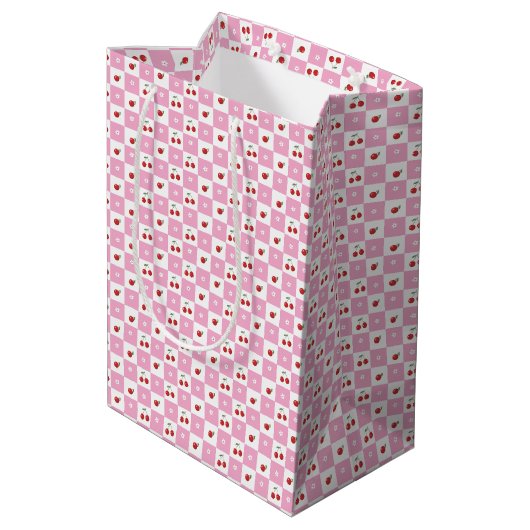 Roze en Witte Gingham Patroon Kersen Gift Bag Medium Cadeauzakje (Achterkant Gekanteld)