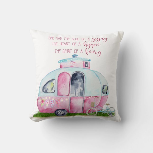 Roze en Witte Retro  Camper met Citaat Kussen (Voorkant)