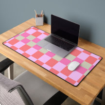 Roze en zandbeige retro schaakbordpatroon