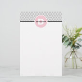 Roze en zilver Quatrefoil Monogram Briefpapier (Staand voorkant)